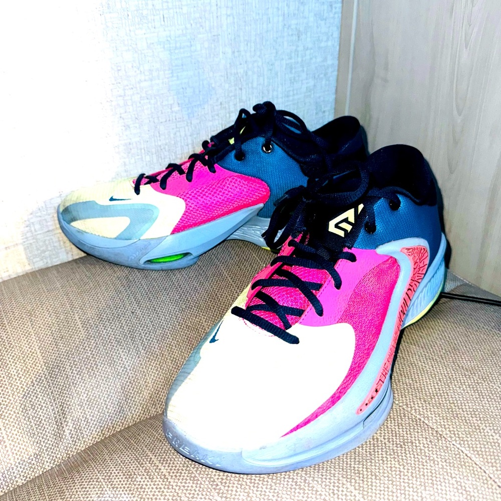 Nike limited edition size 11 men’s Freak